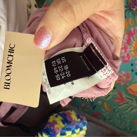 NWT BloomChic Mauve Knit Jumpsuit - Picture 5 of 6